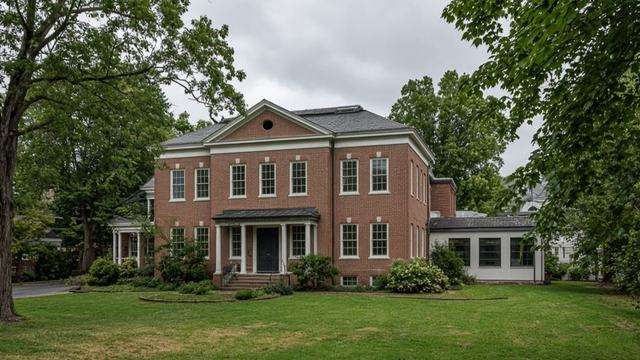 Academy Art Museum campus and lawn in Easton