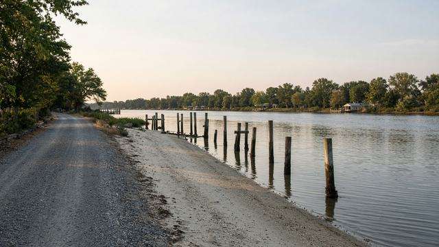 Oxford waterfront Strand roadway and beach access near the Tred Avon River