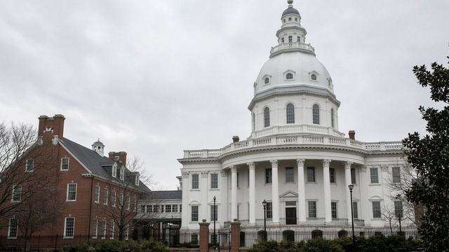 Maryland State House dome and plaza under clear sky